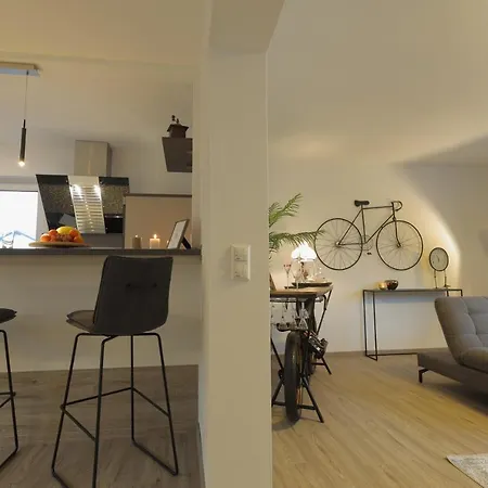 Semesterbostad Daeschinger *