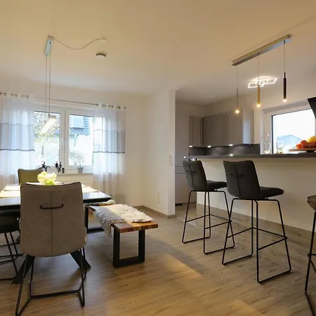 Semesterbostad Daeschinger *