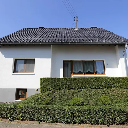Holiday home Daeschinger